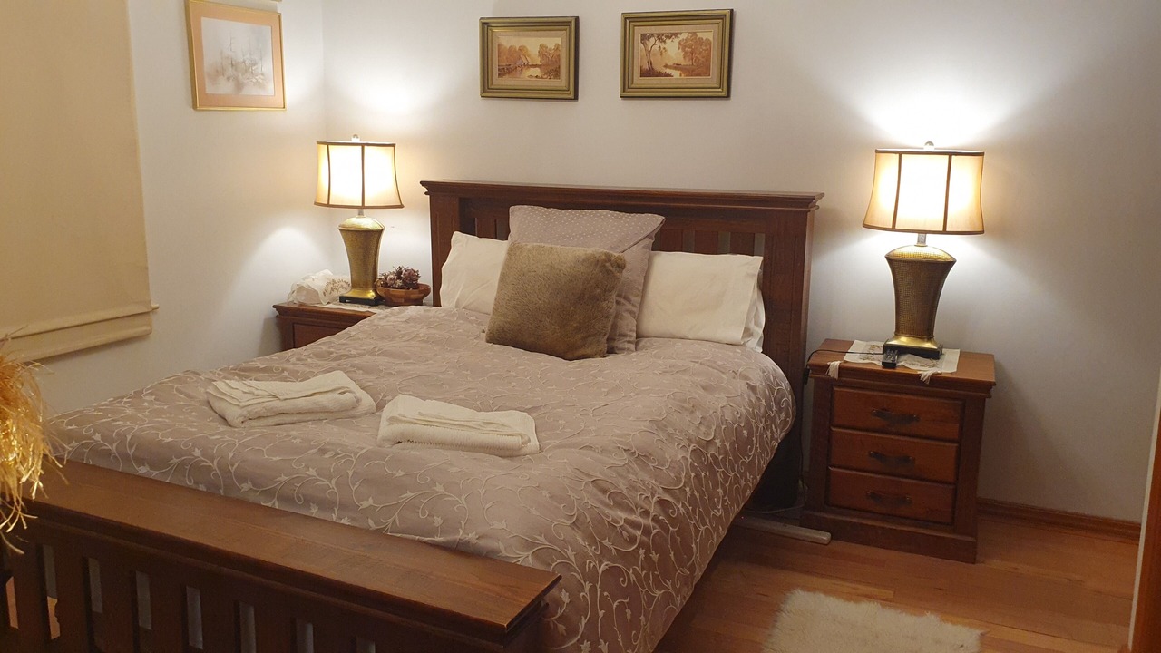 Photo of Bedroom in Mount Beauty