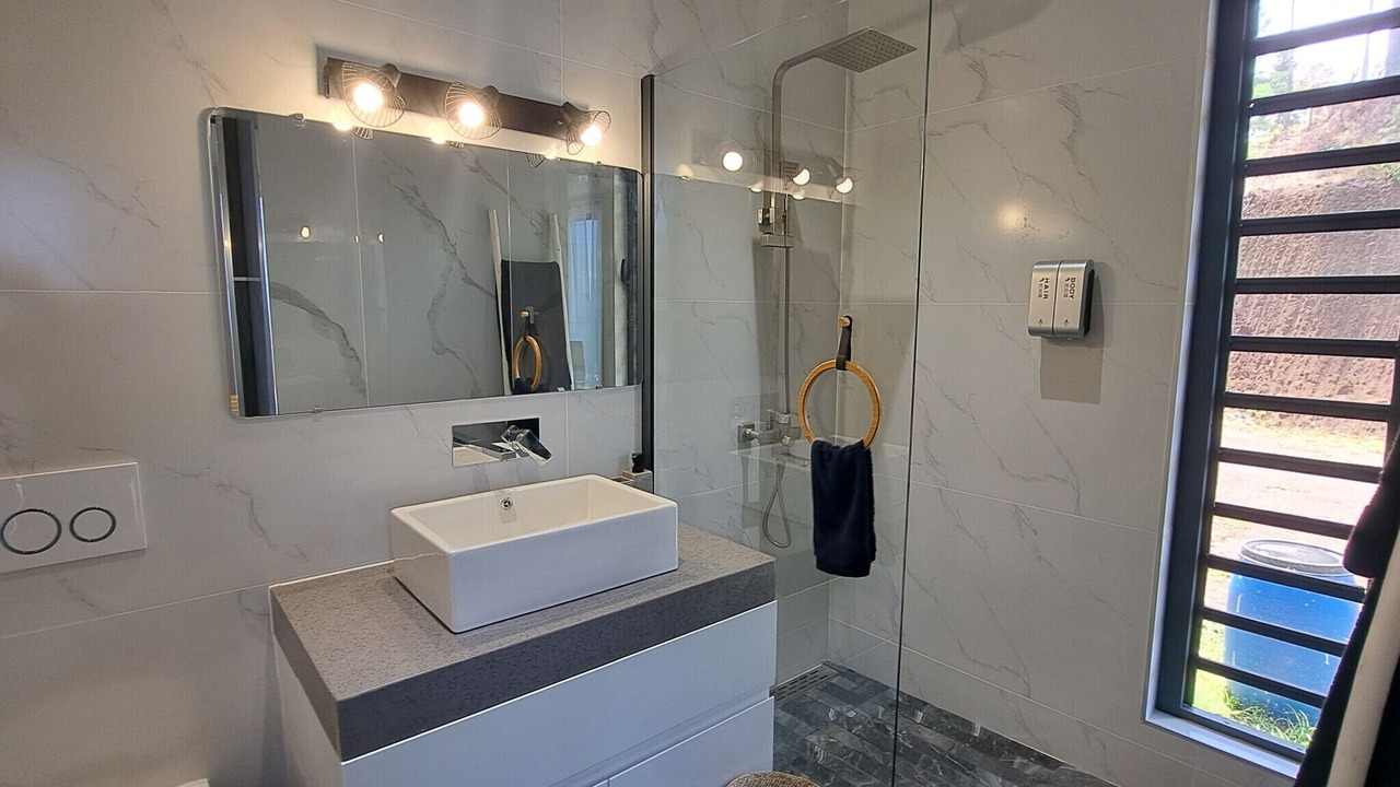 Photo of Bathroom in Faaa