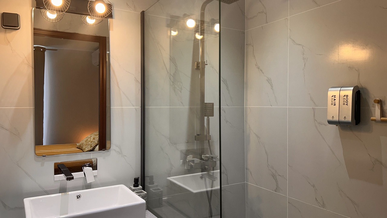 Photo of Bathroom in Faaa