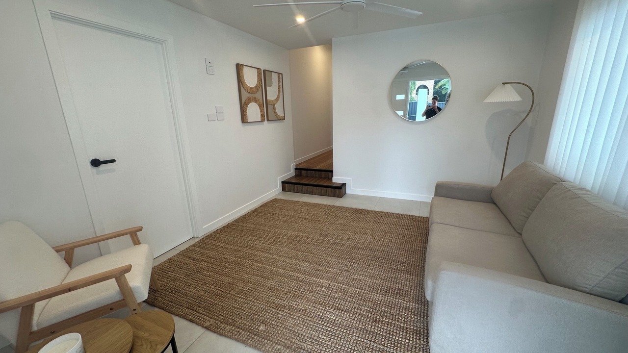 Photo of Livingroom in Surfers Paradise