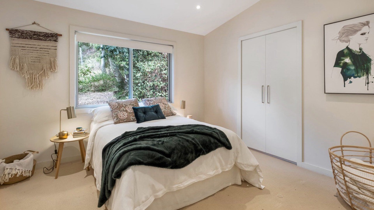 Photo of Bedroom in Box Head