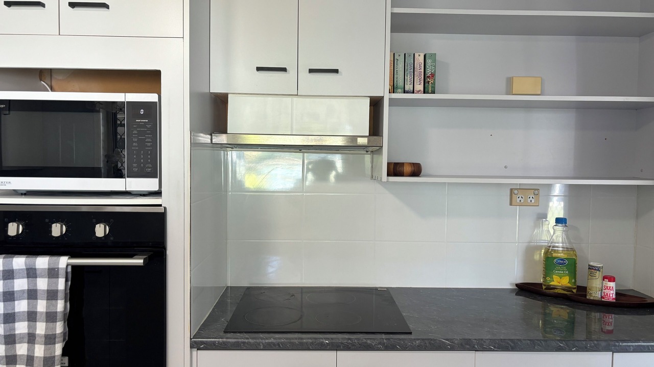 Photo of Kitchen in Moore Park Beach