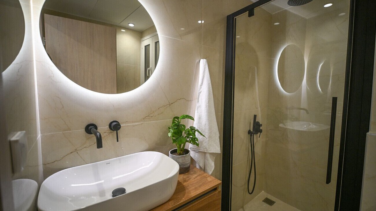 Photo of Bathroom in Makrigianni
