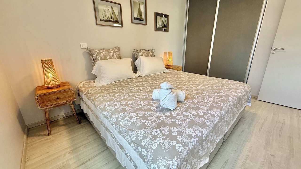 Photo of Bedroom in Papeete