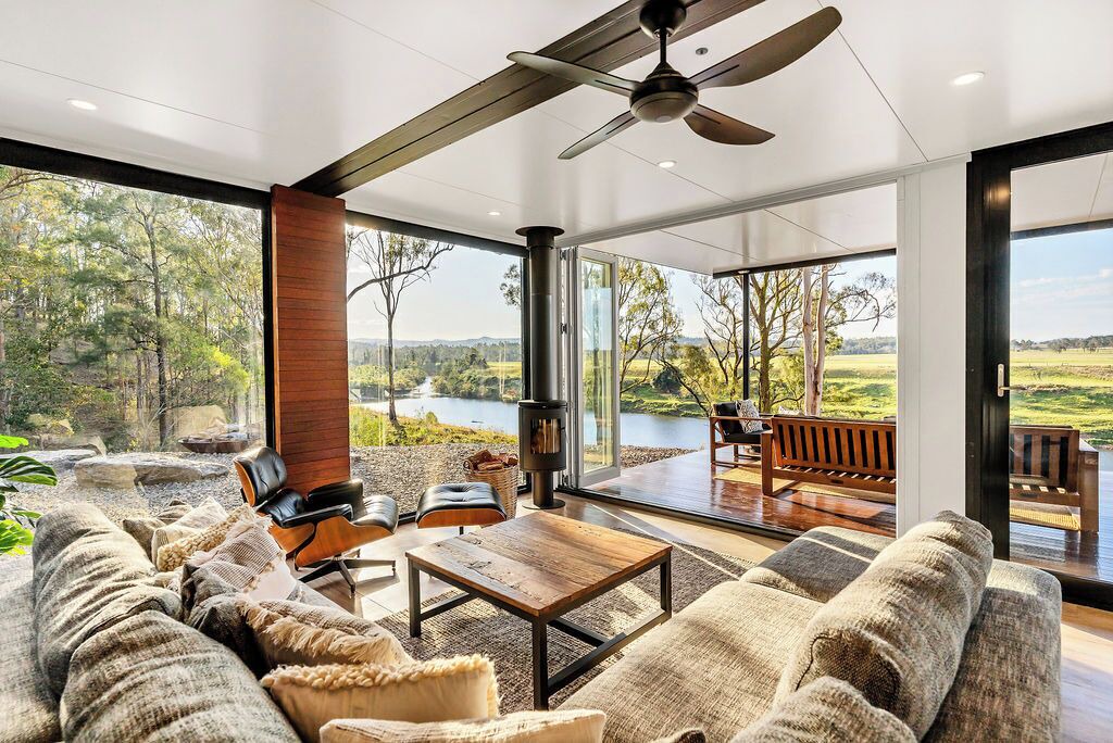 Photo of Livingroom in Alice