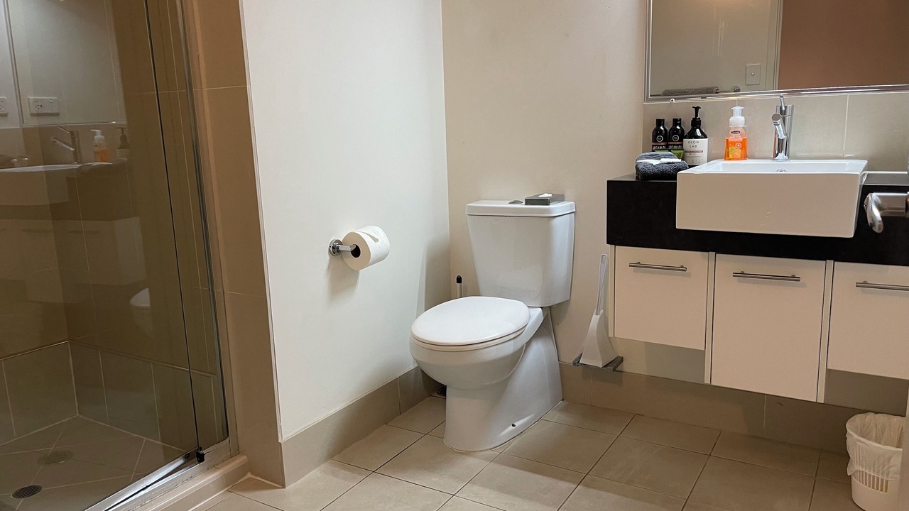 Photo of Bathroom in Urangan