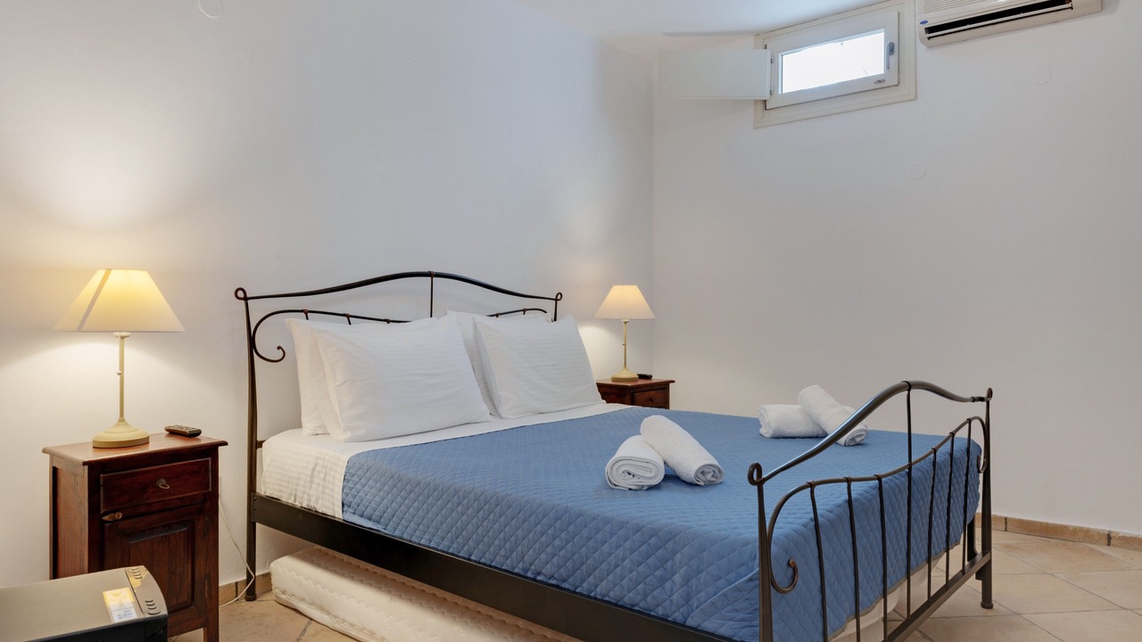 Photo of Bedroom in Akrotiri