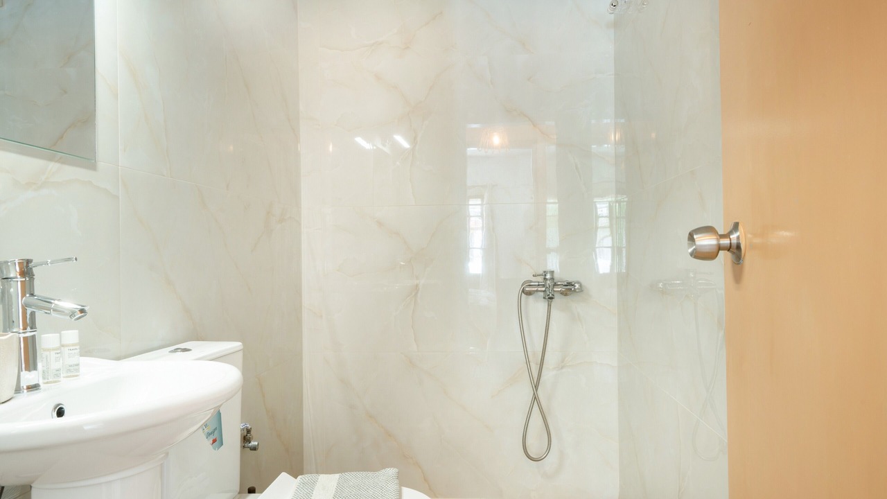 Photo of Bathroom in Kalymnos Town