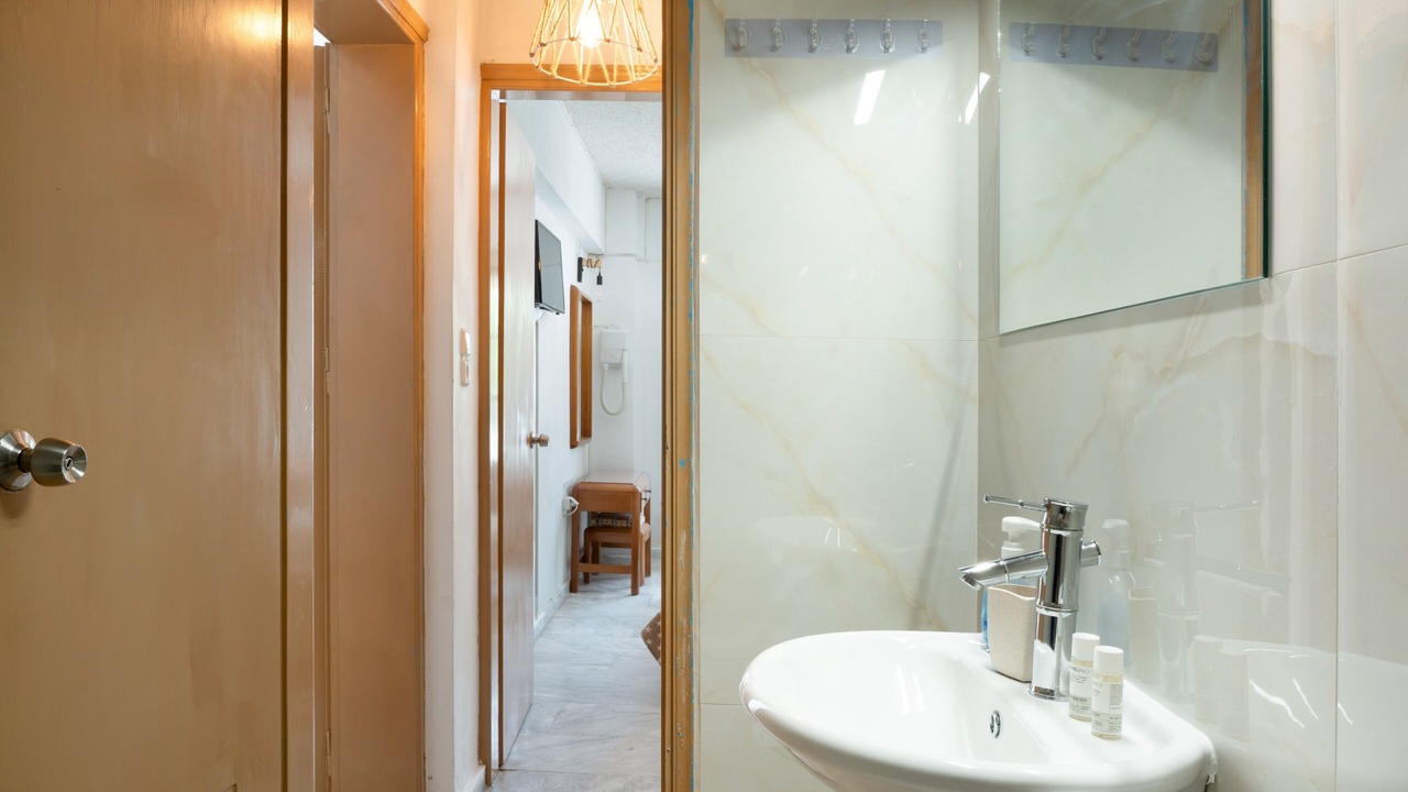 Photo of Bathroom in Pothia