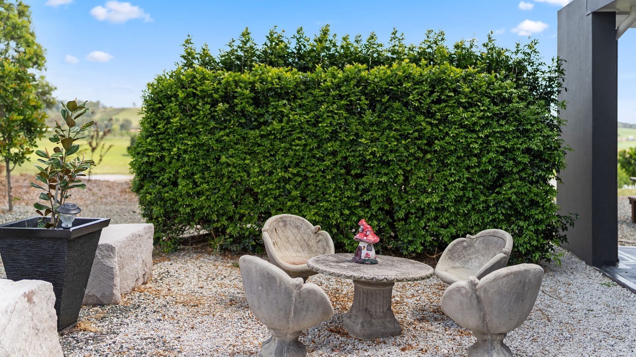 Photo of Patio Balcony in Luskintyre