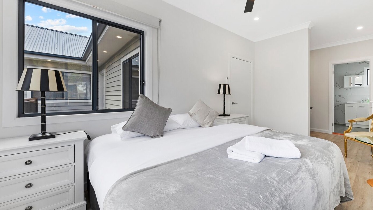 Photo of Bedroom in Glenbrook