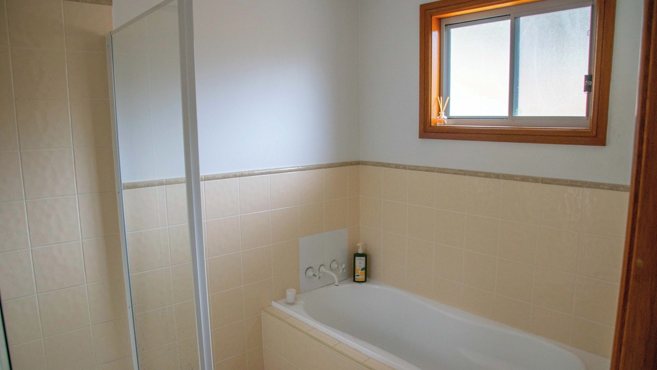 Photo of Bathroom in Growee