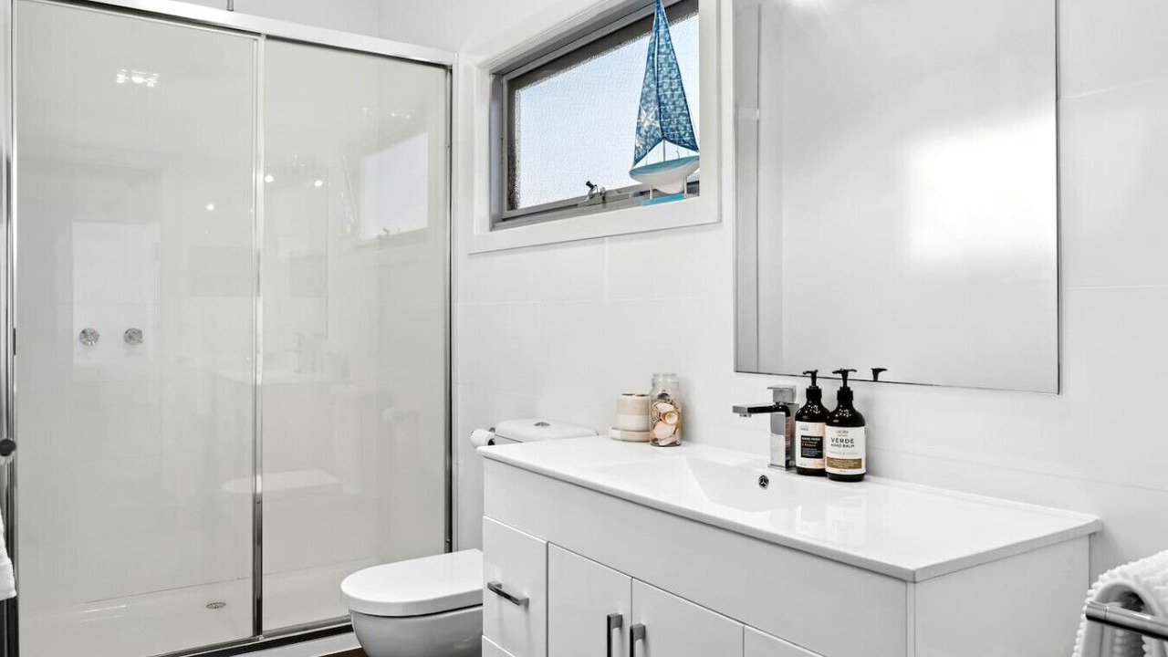 Photo of Bathroom in The Honeysuckles