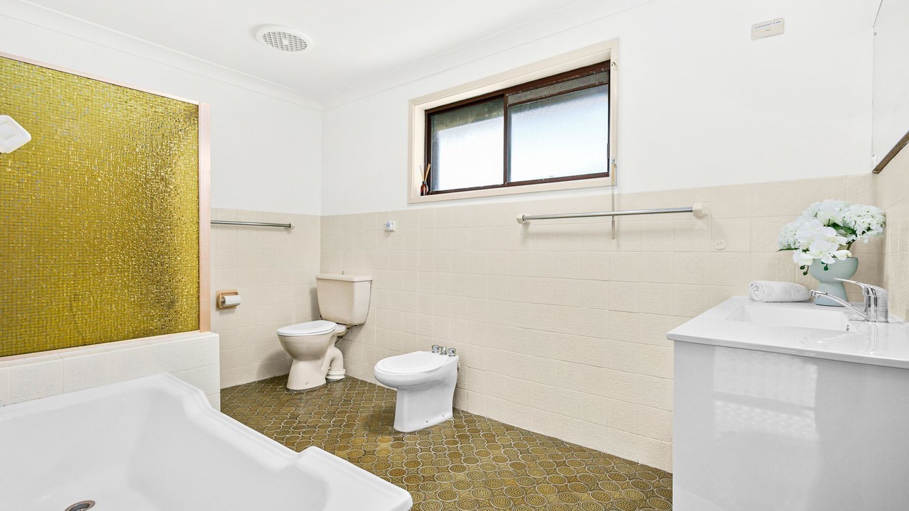 Photo of Bathroom in Windang