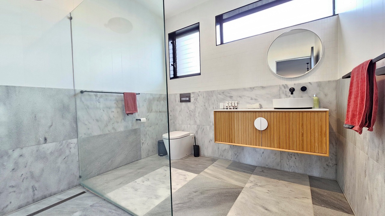 Photo of Bathroom in Lacepede