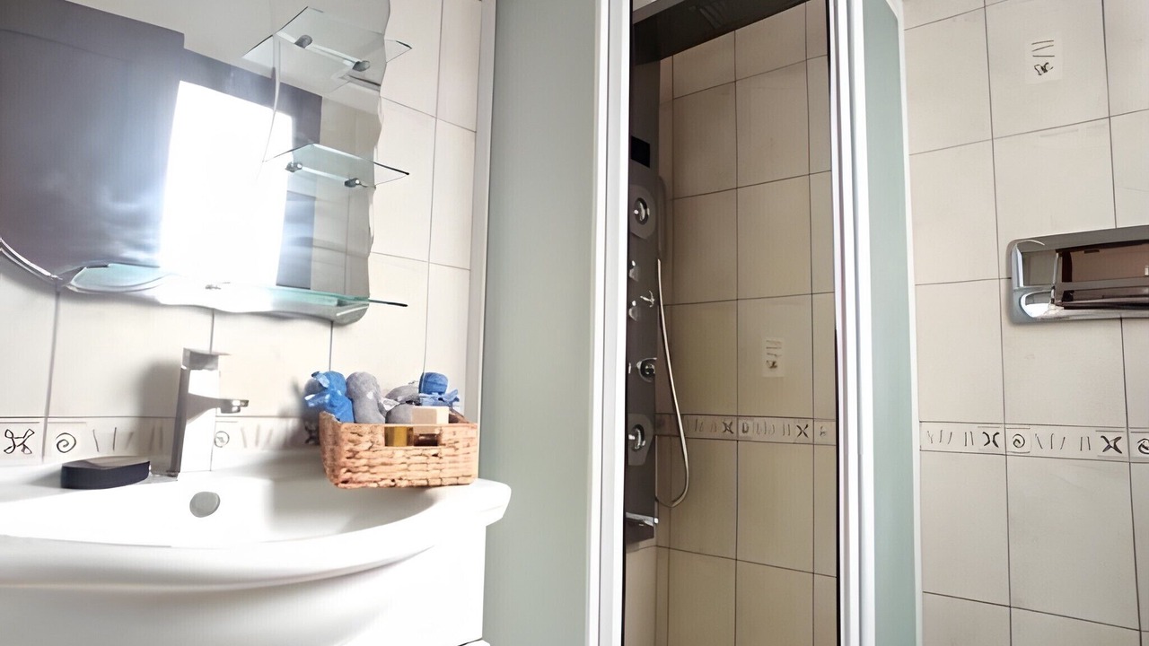 Photo of Bathroom in Ydrousa