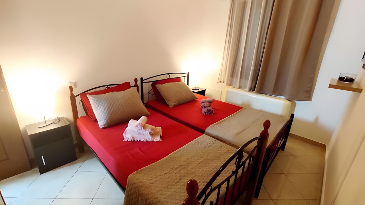 Photo of Bedroom in Ydrousa
