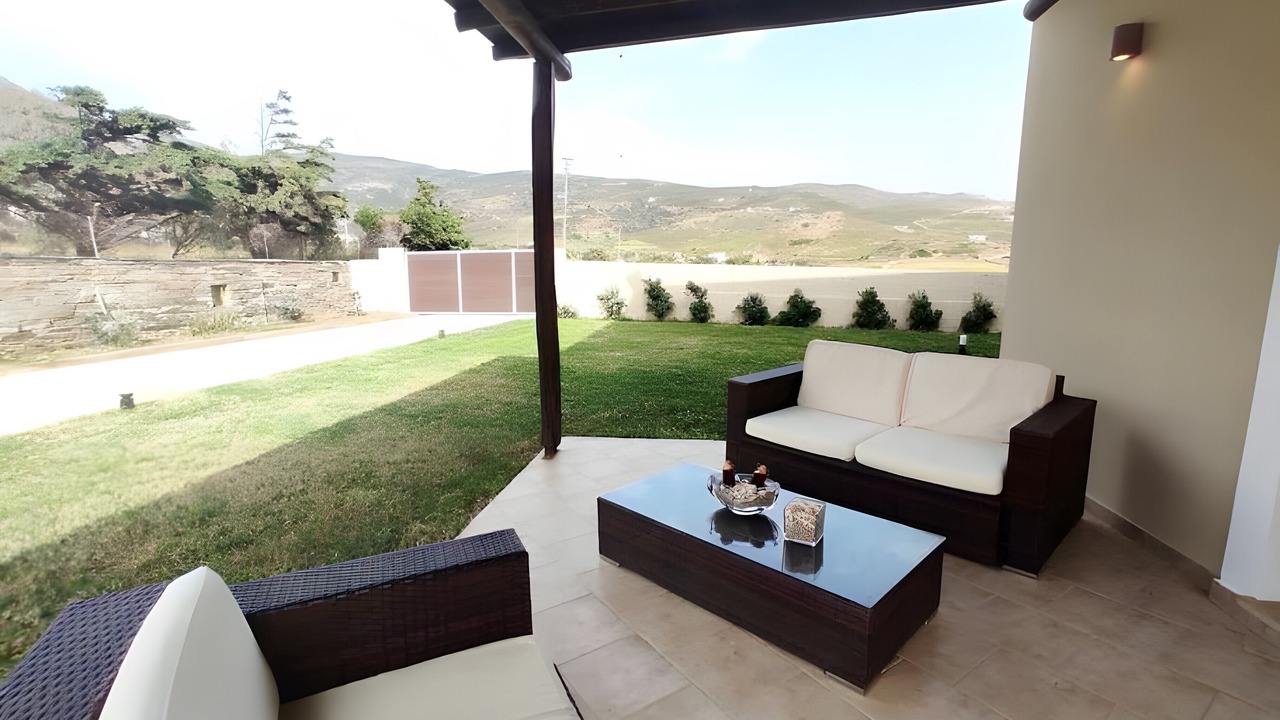Photo of Patio Balcony in Ydrousa