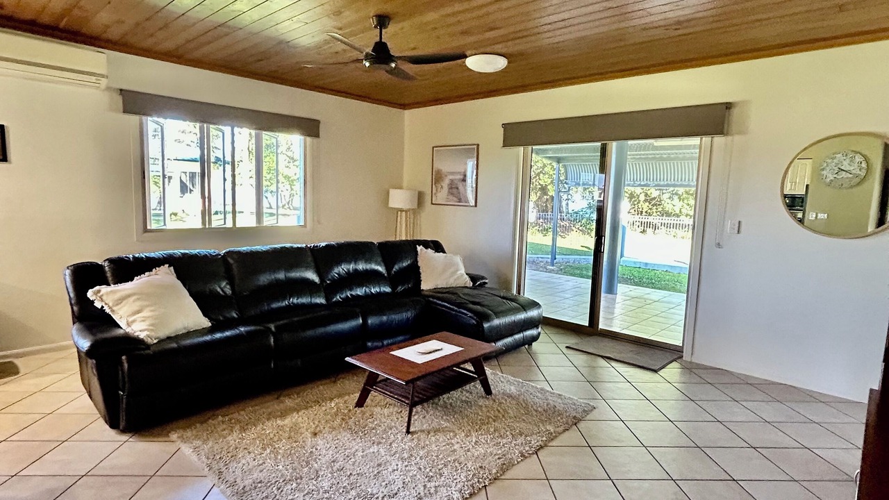 Photo of Livingroom in Kurrimine Beach