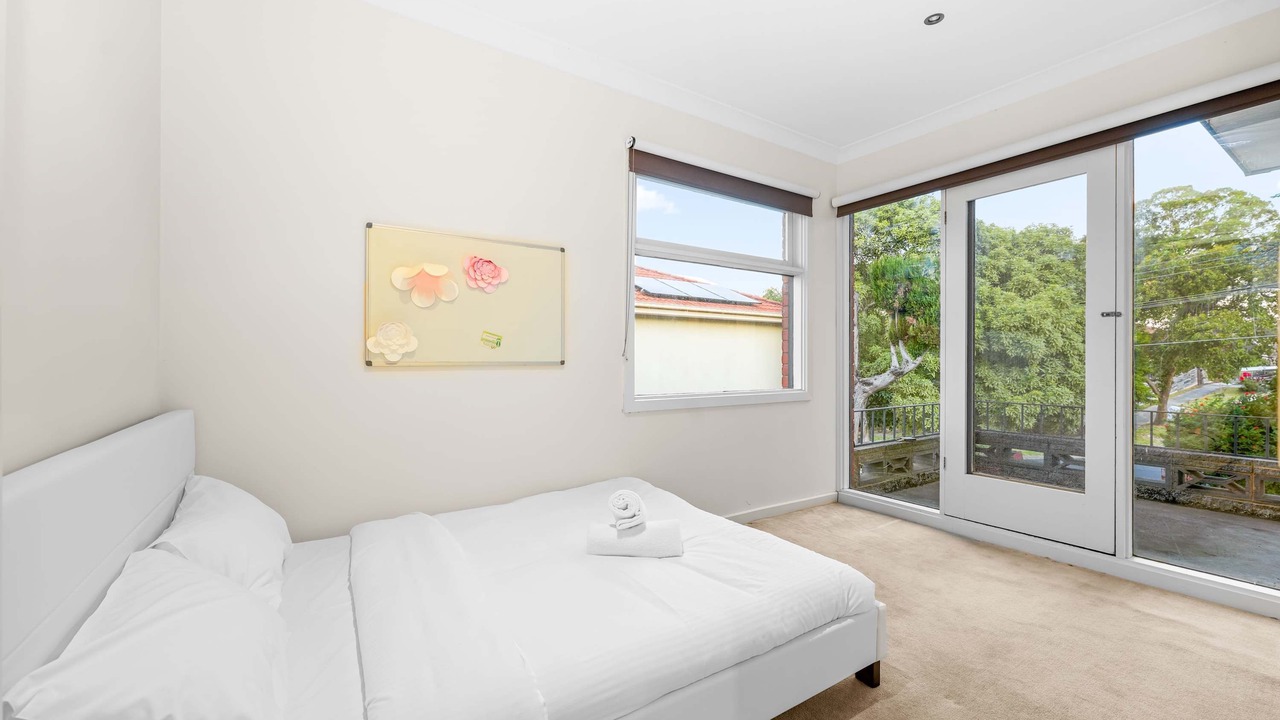 Photo of Bedroom in Glen Waverley