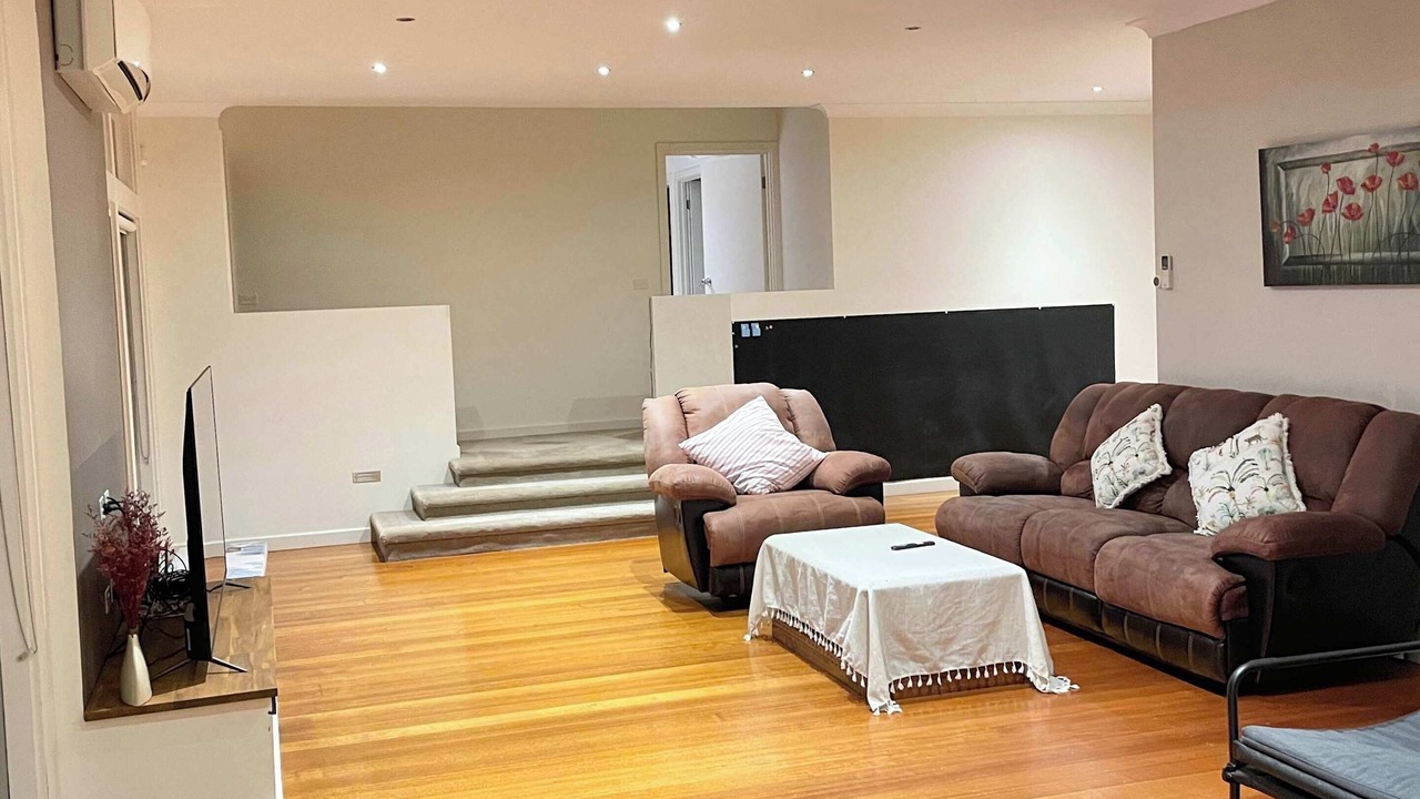 Photo of Livingroom in Glen Waverley