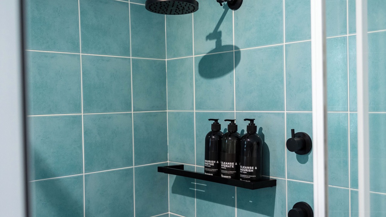 Photo of Bathroom in Erowal Bay