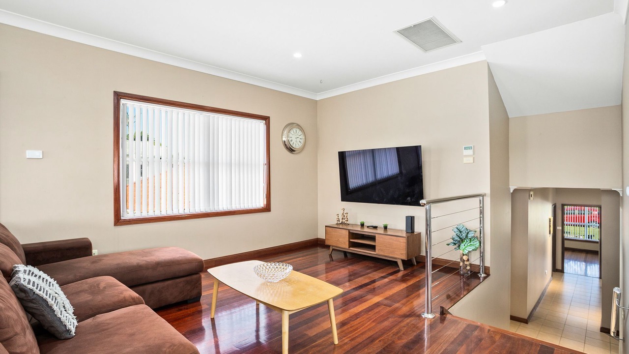 Photo of Livingroom in Primbee