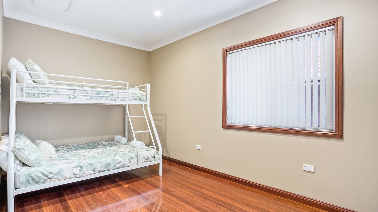 Photo of Bedroom in Primbee