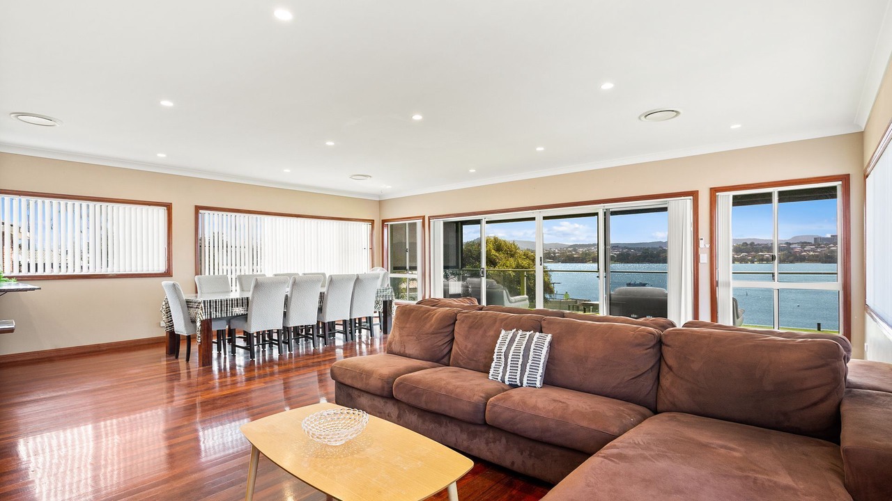 Photo of Livingroom in Primbee