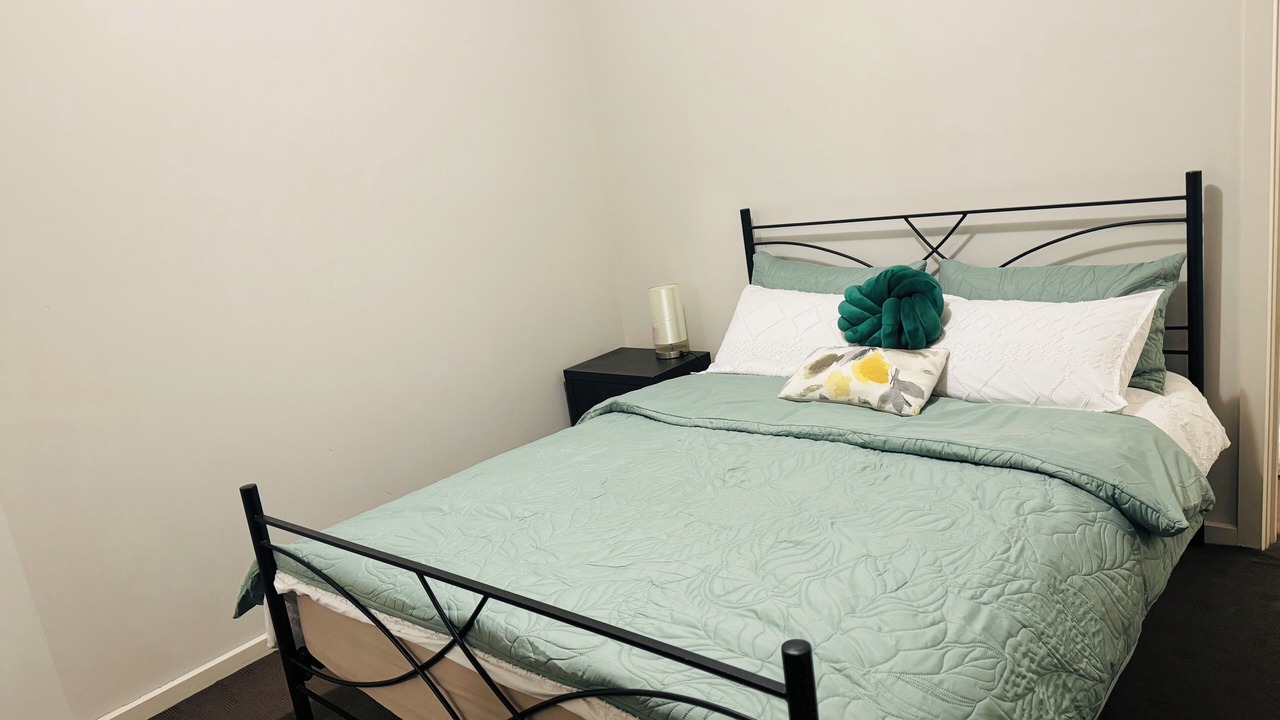 Photo of Bedroom in Werribee