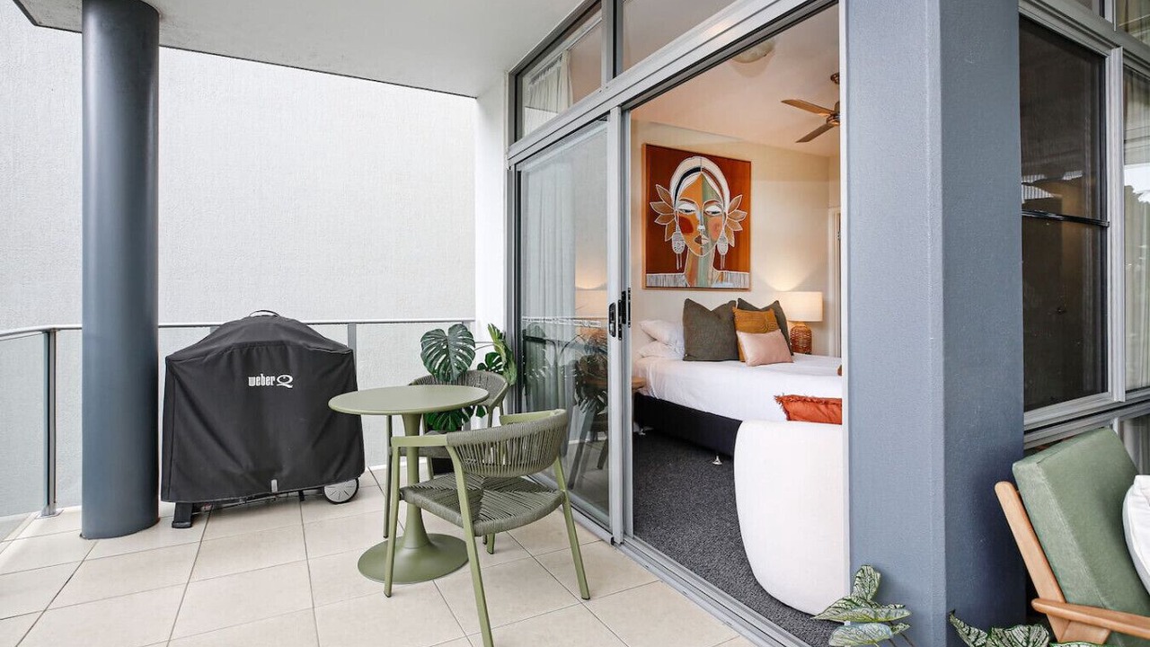 Photo of Patio Balcony in Cairns Central Business District