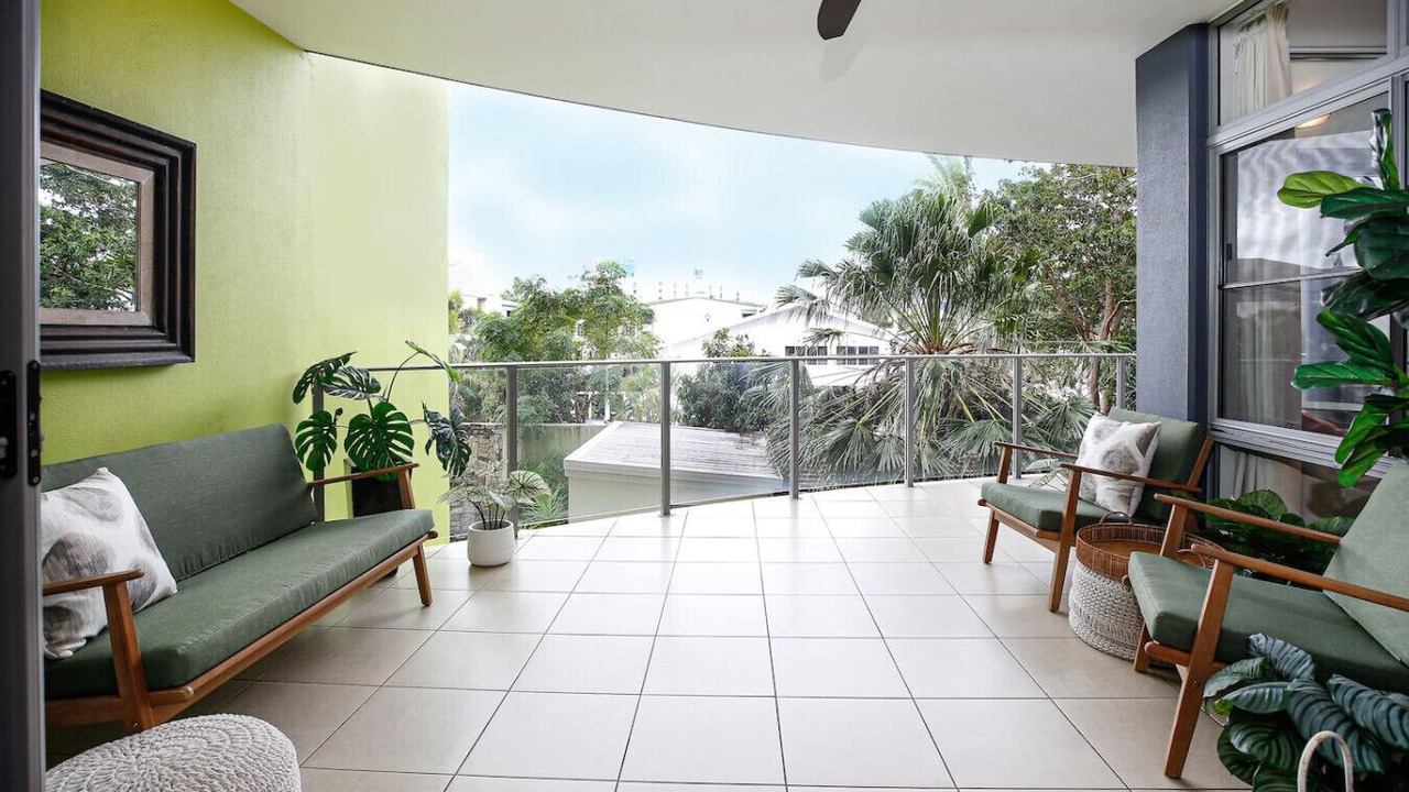 Photo of Patio Balcony in Cairns Central Business District