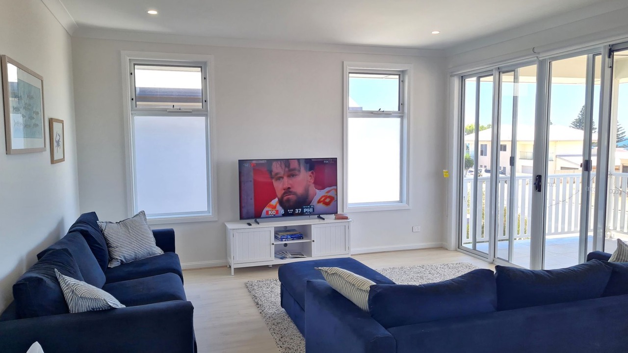 Photo of Livingroom in Port Hughes