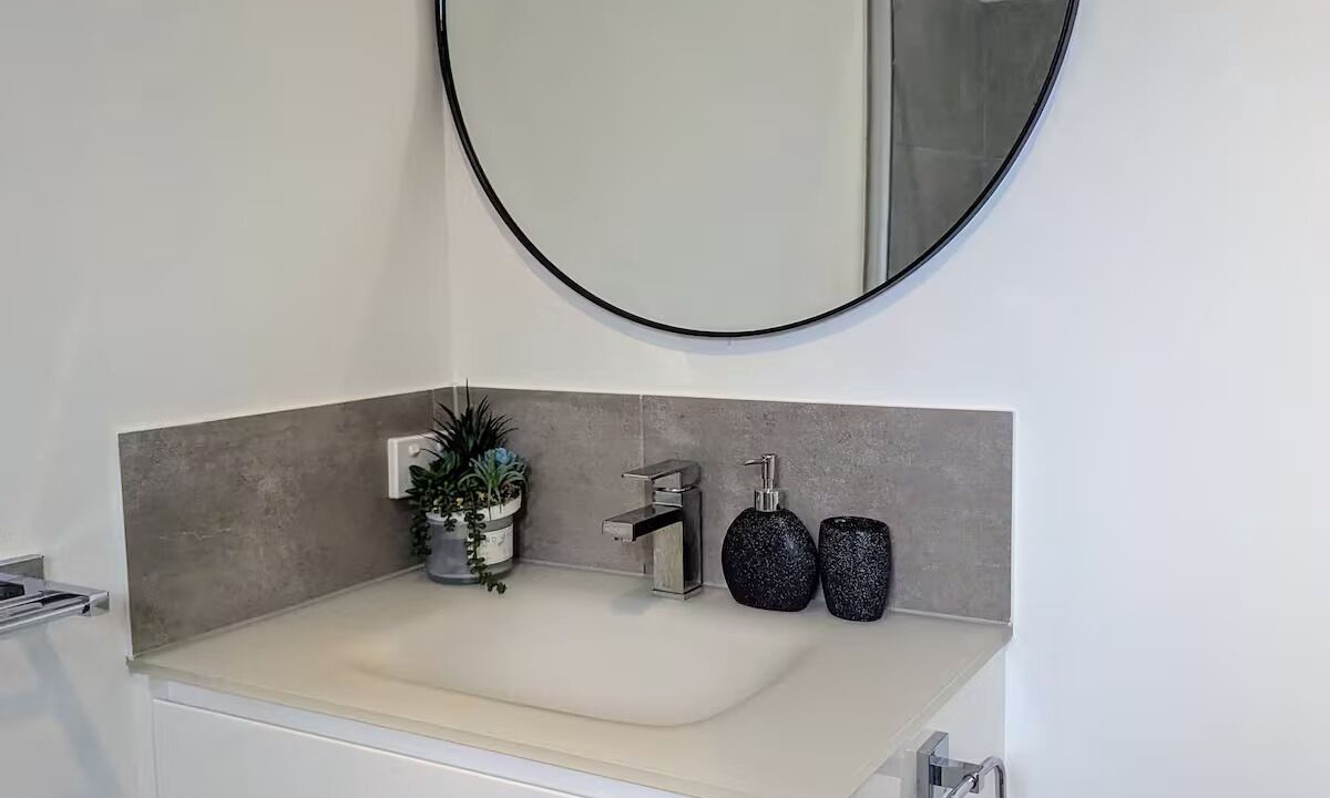 Photo of Bathroom in Kewarra Beach