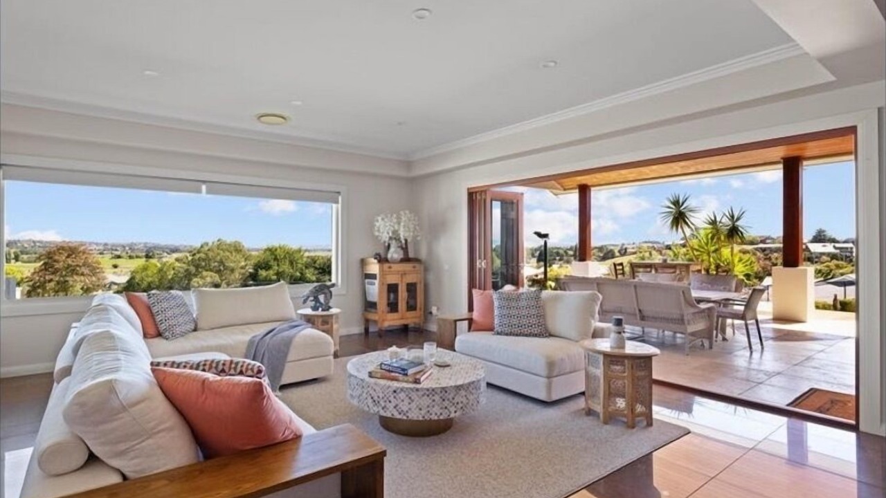 Photo of Livingroom in Kelso