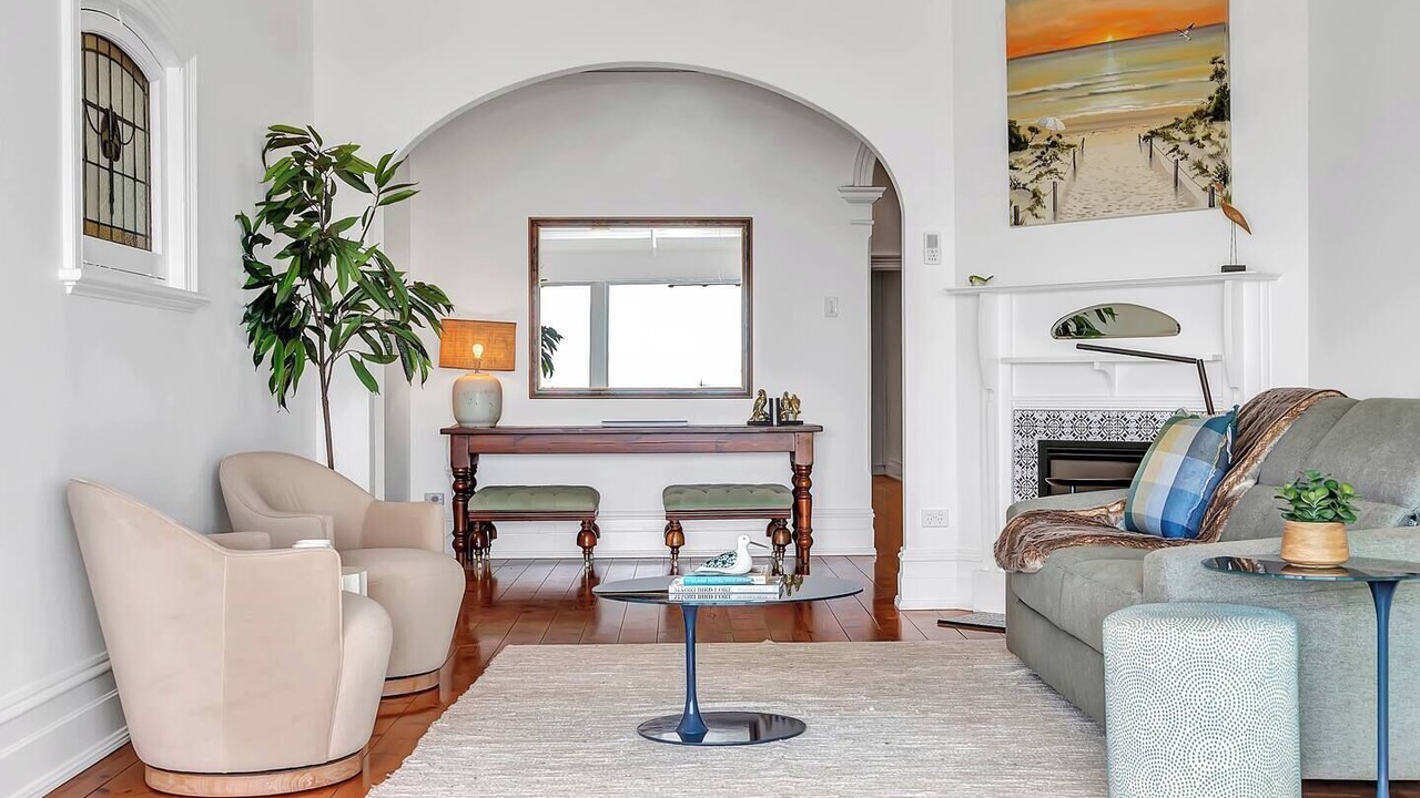 Photo of Livingroom in Henley Beach