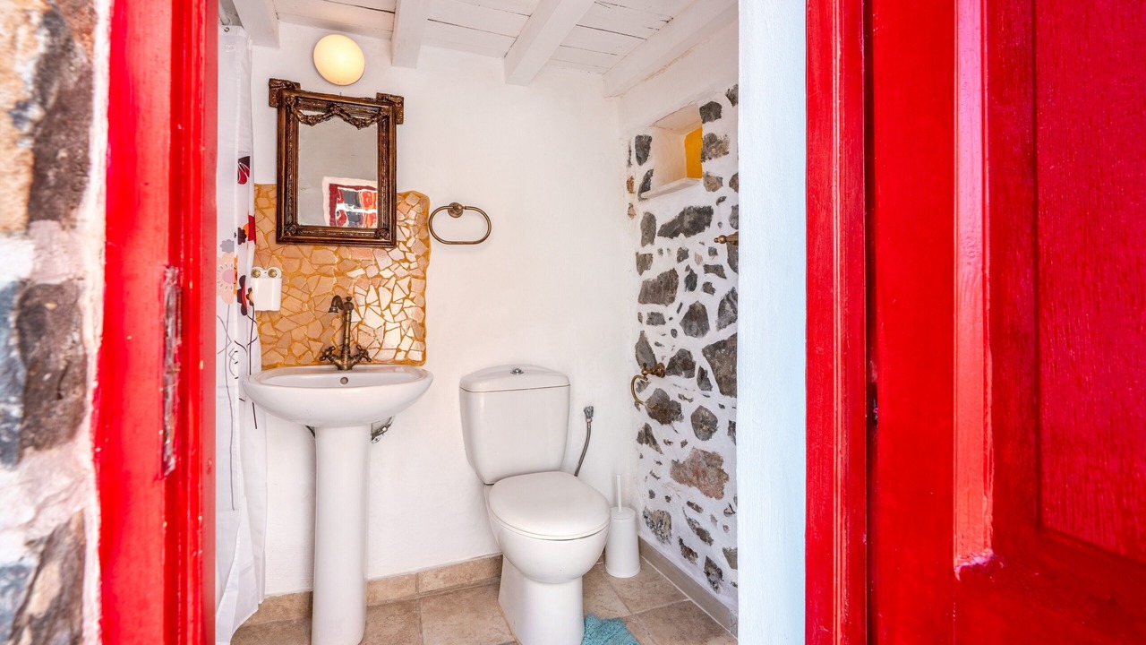Photo of Bathroom in South Rhodes
