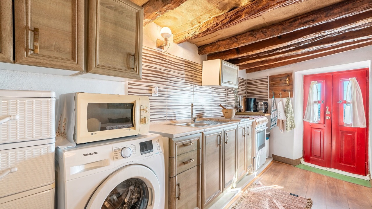 Photo of Kitchen in South Rhodes