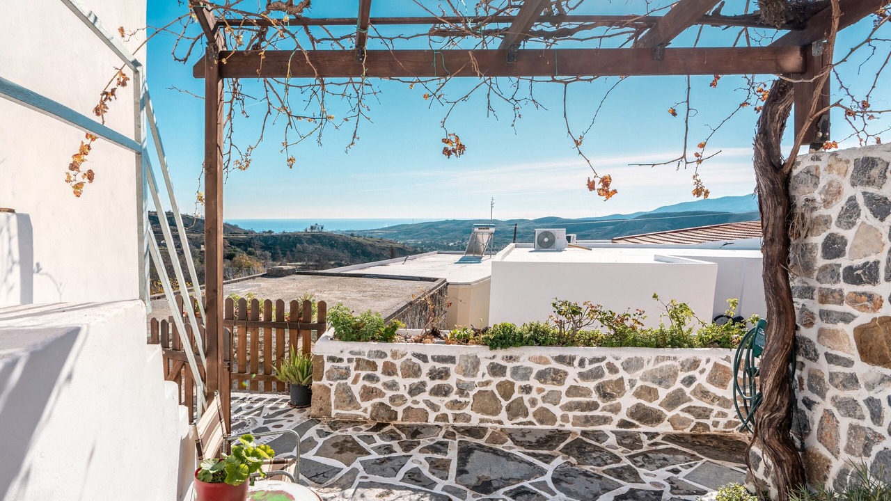 Photo of Patio Balcony in South Rhodes