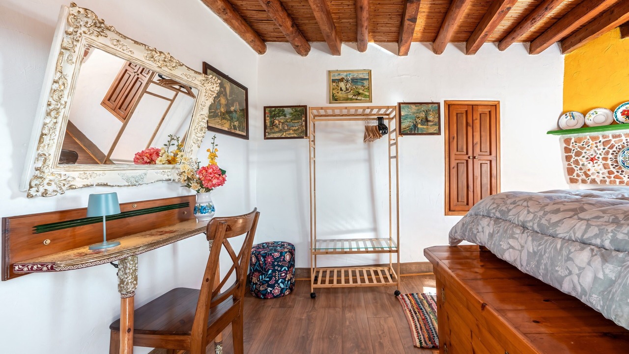 Photo of Bedroom in South Rhodes