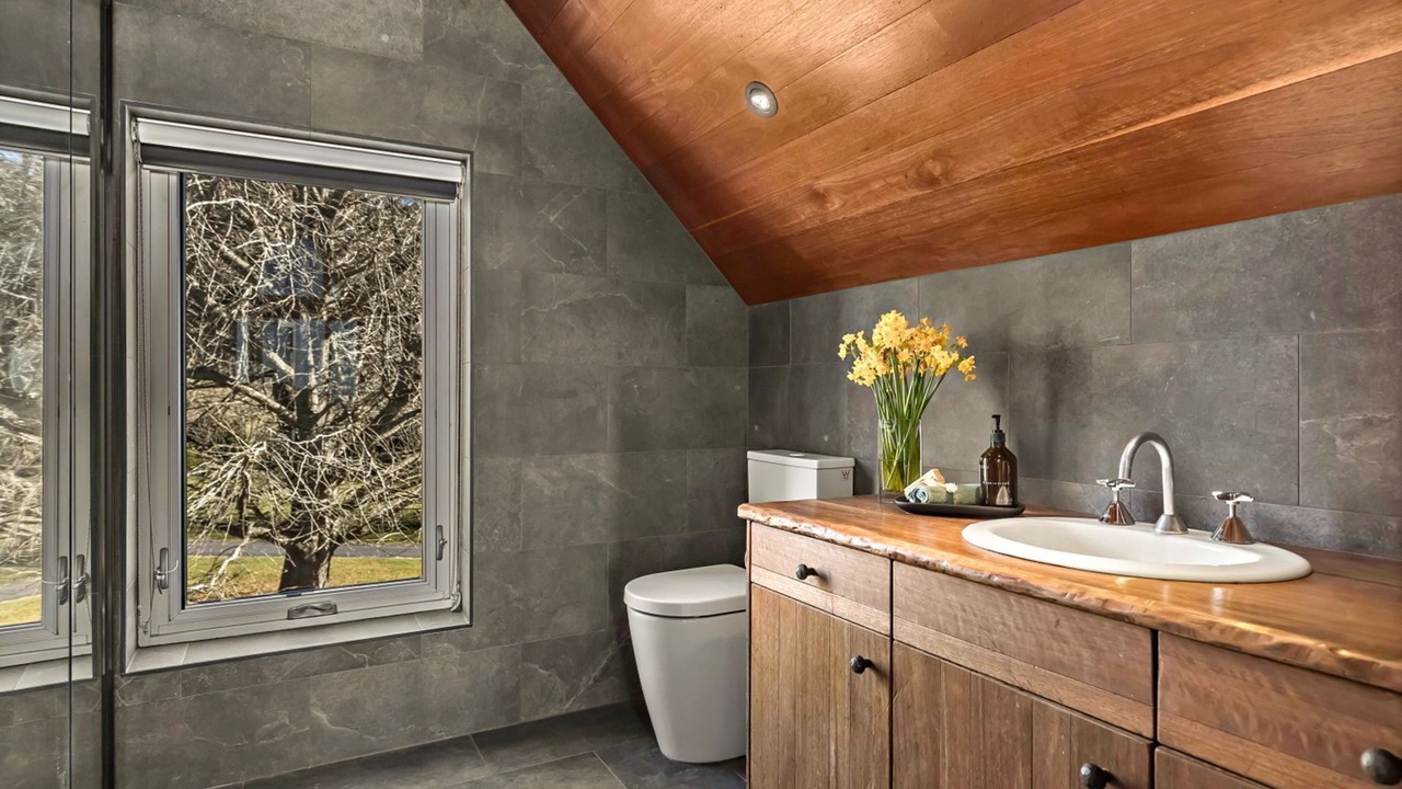 Photo of Bathroom in Bellawongarah