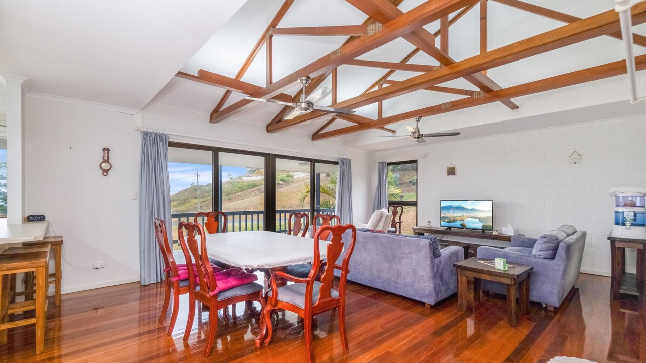 Photo of Livingroom in Emu Park