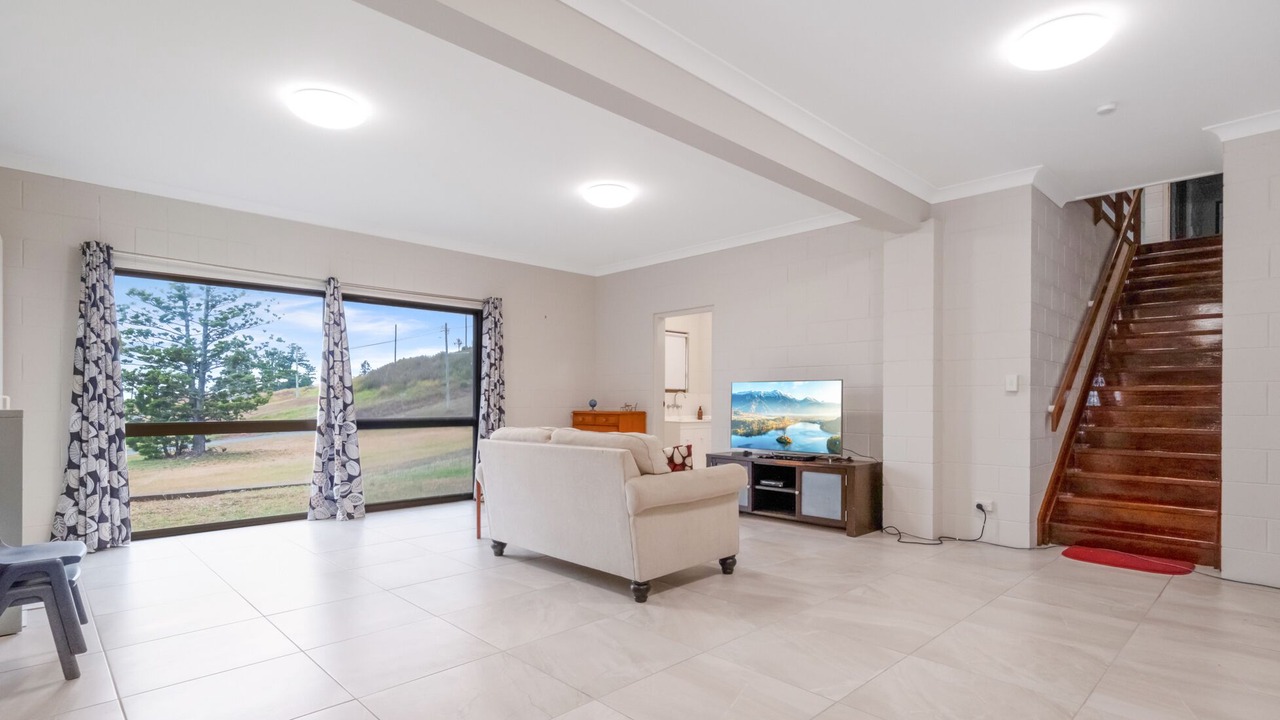 Photo of Livingroom in Emu Park