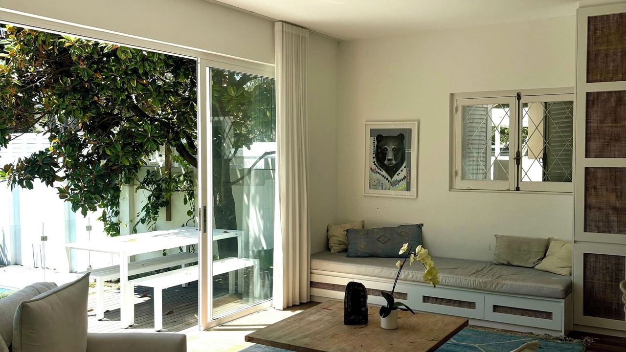Photo of Livingroom in Rose Bay