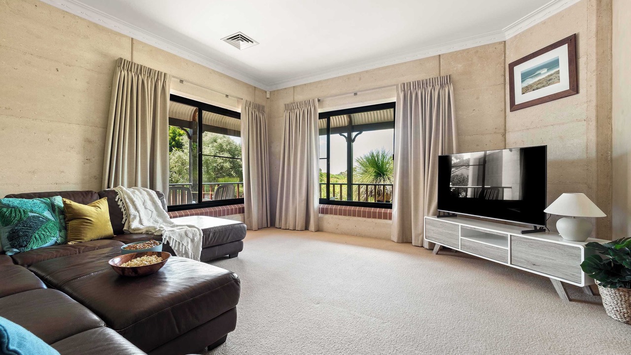 Photo of Livingroom in Dunsborough