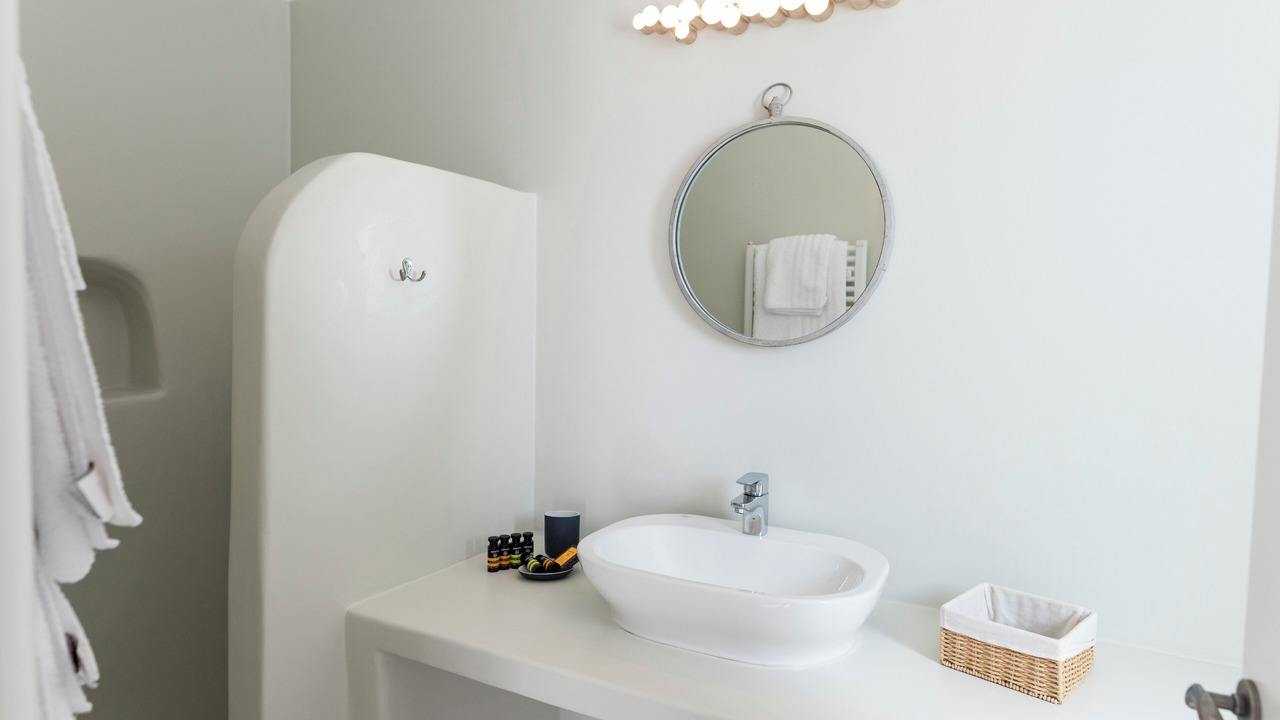 Photo of Bathroom in Parikia
