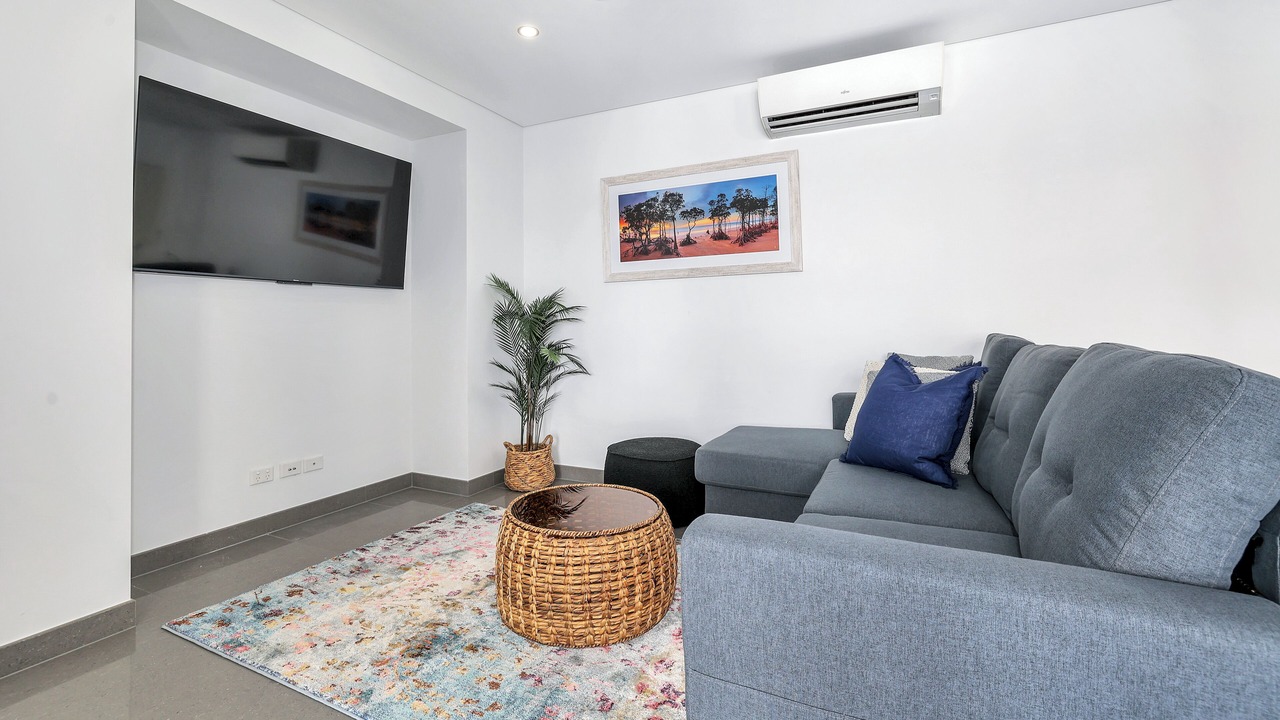 Photo of Livingroom in Darwin City Centre