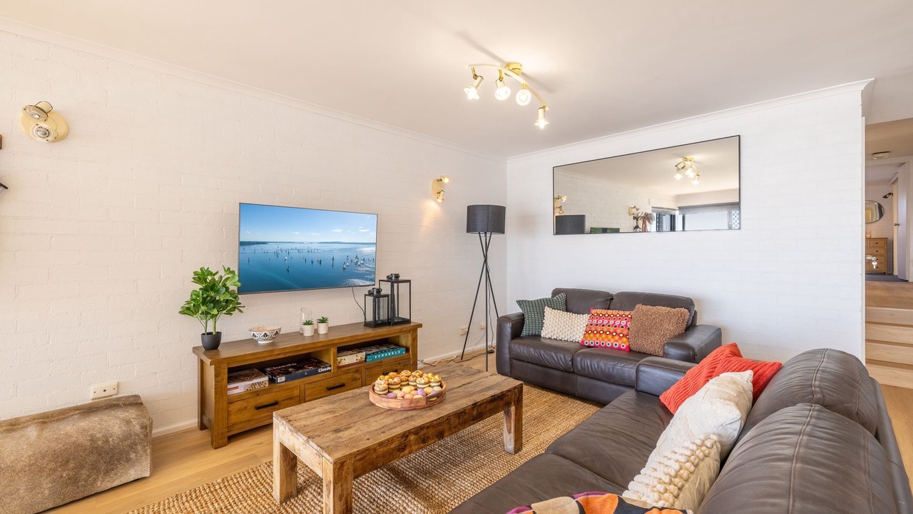Photo of Livingroom in Soldiers Point