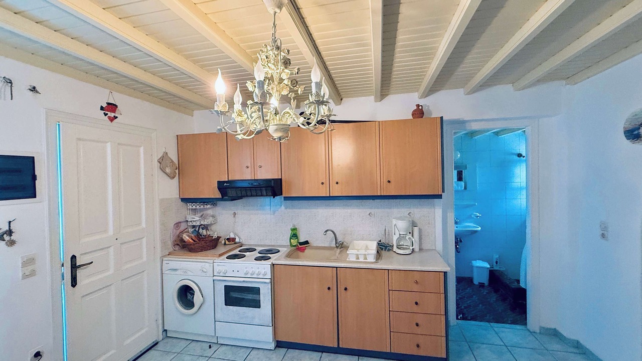 Photo of Kitchen in Ornos