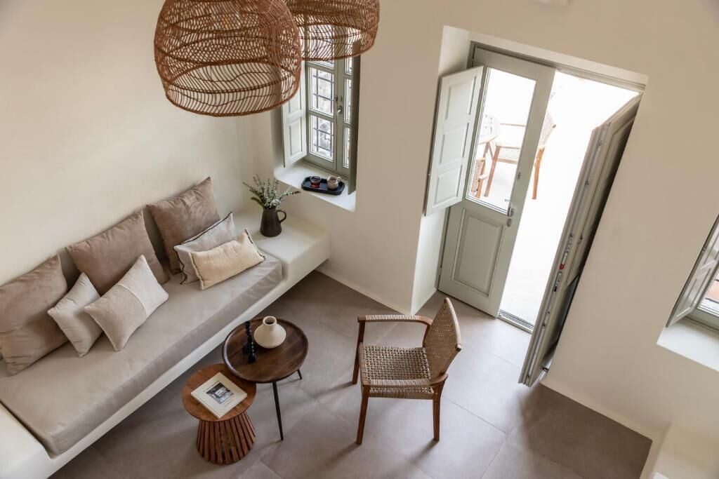 Photo of Livingroom in Vothon